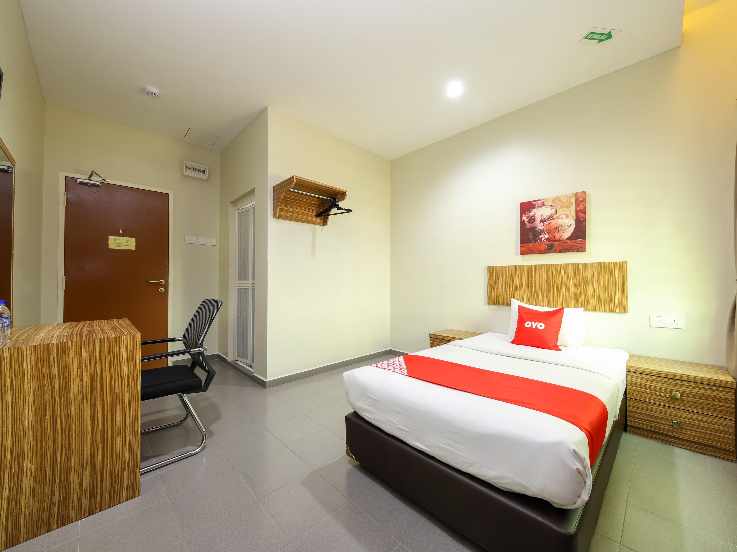 OYO 89839 Riaz Hotel Malacca Esterno foto