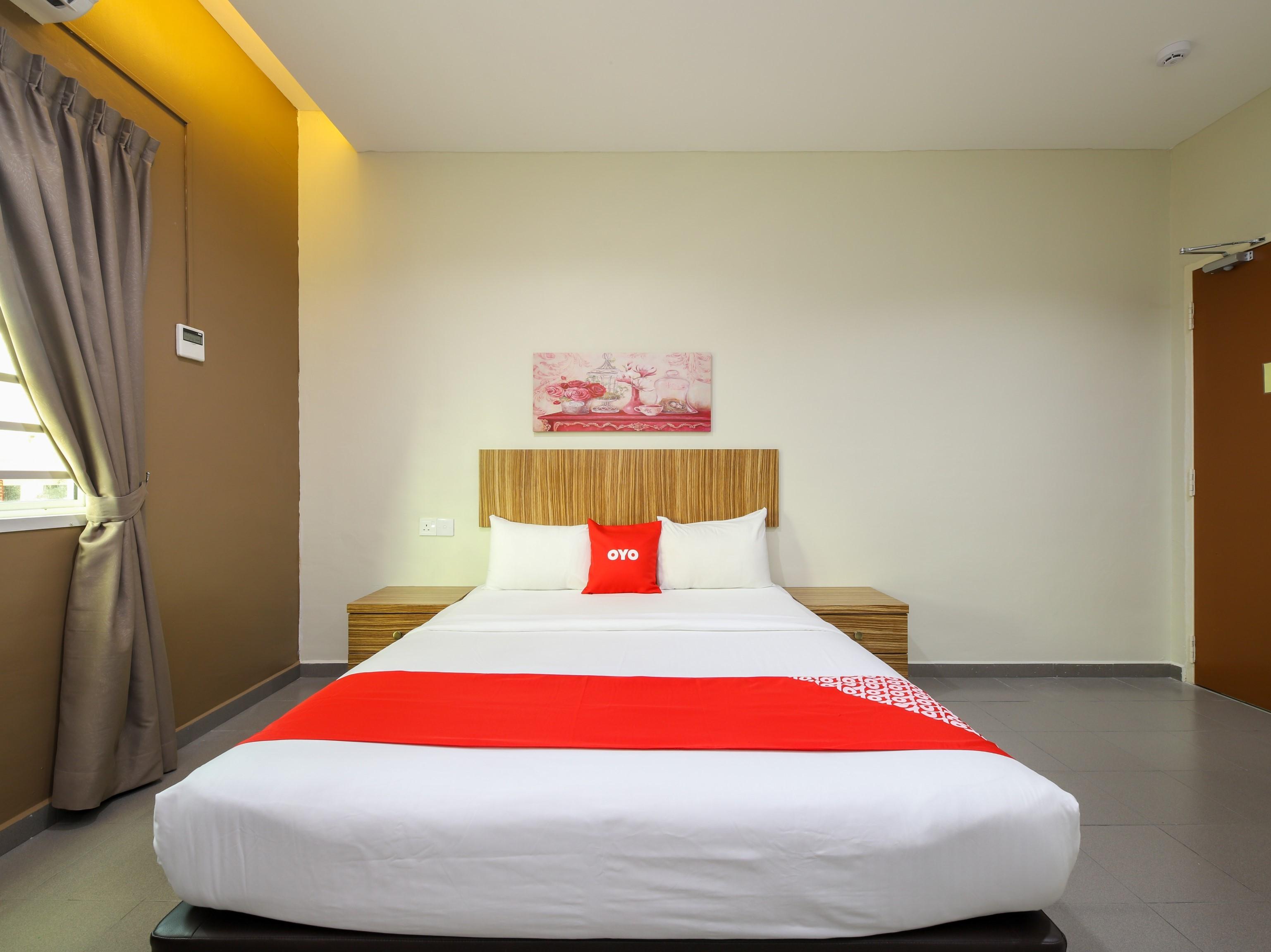 OYO 89839 Riaz Hotel Malacca Esterno foto