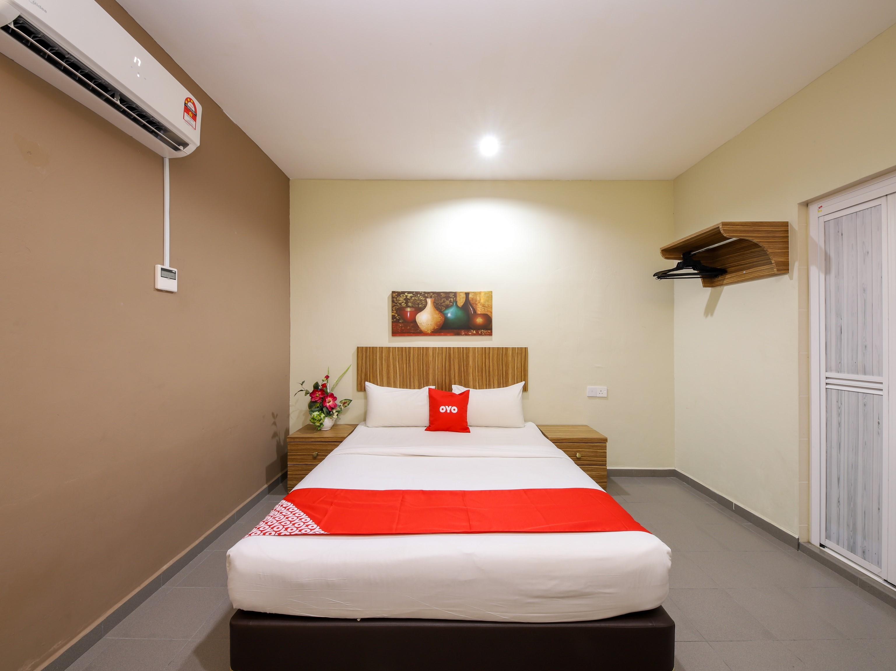 OYO 89839 Riaz Hotel Malacca Esterno foto