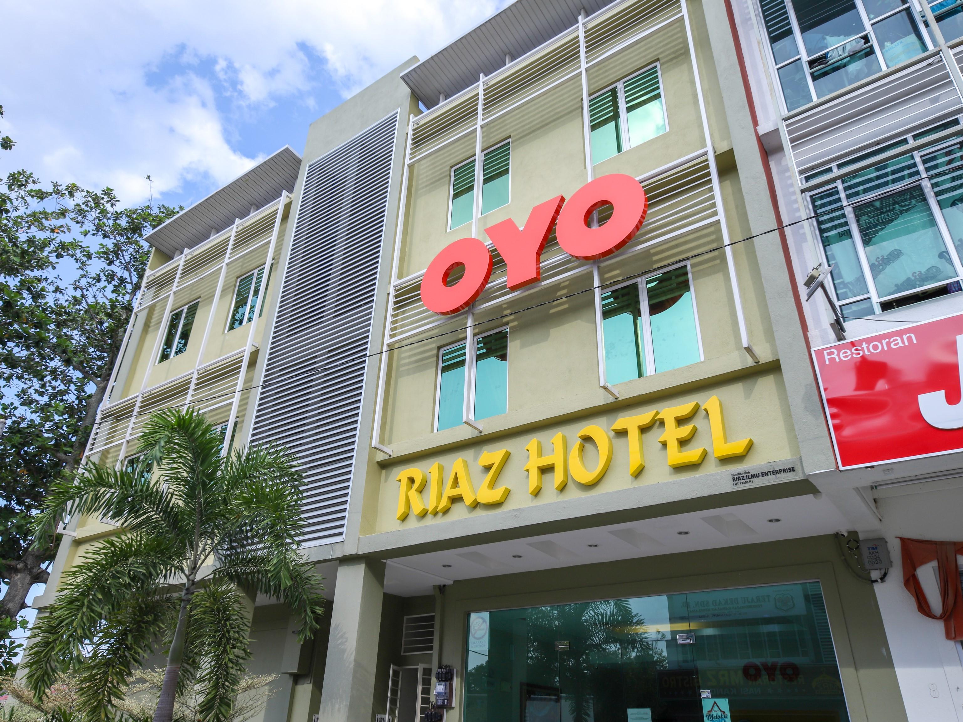 OYO 89839 Riaz Hotel Malacca Esterno foto