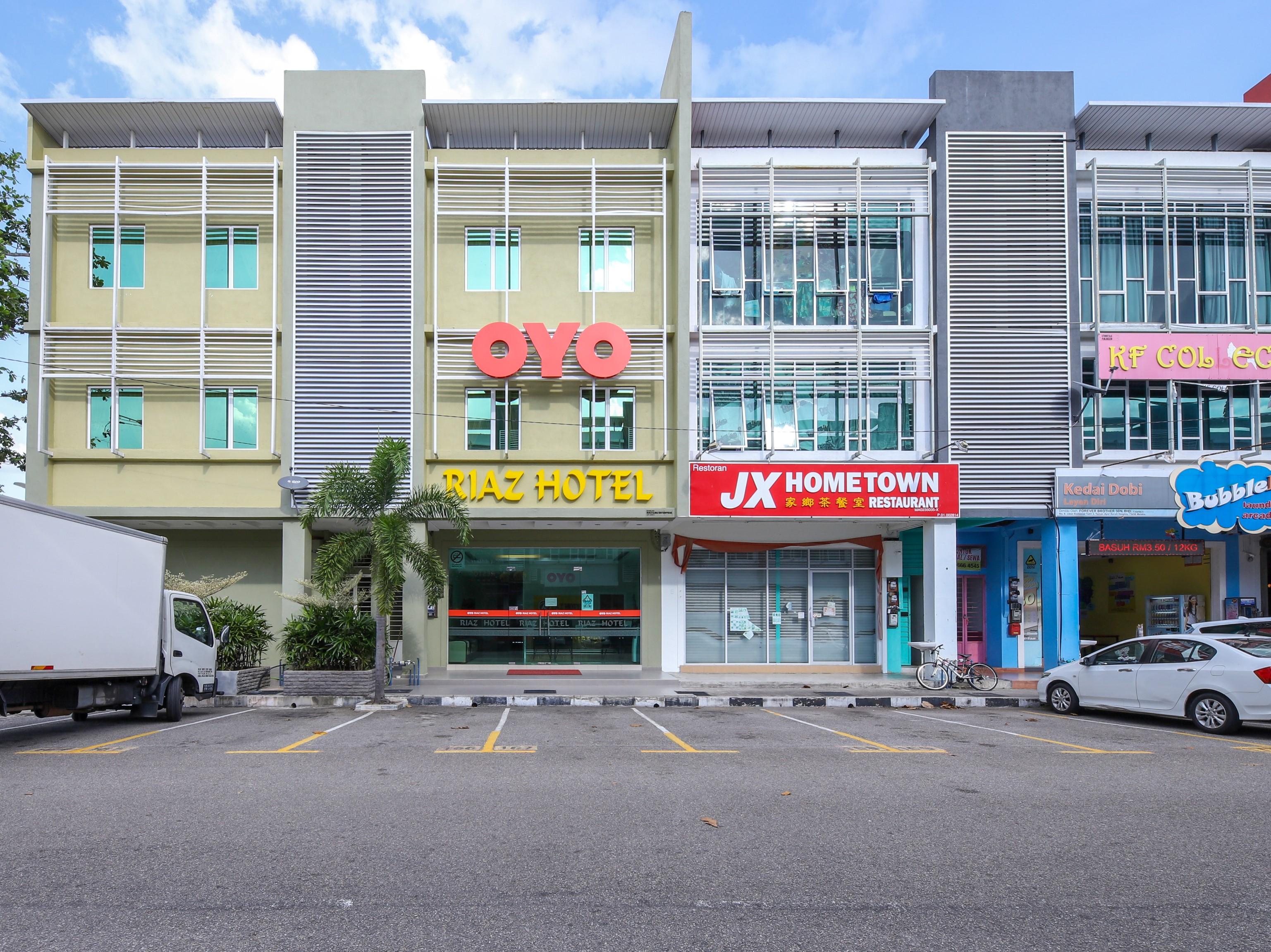 OYO 89839 Riaz Hotel Malacca Esterno foto