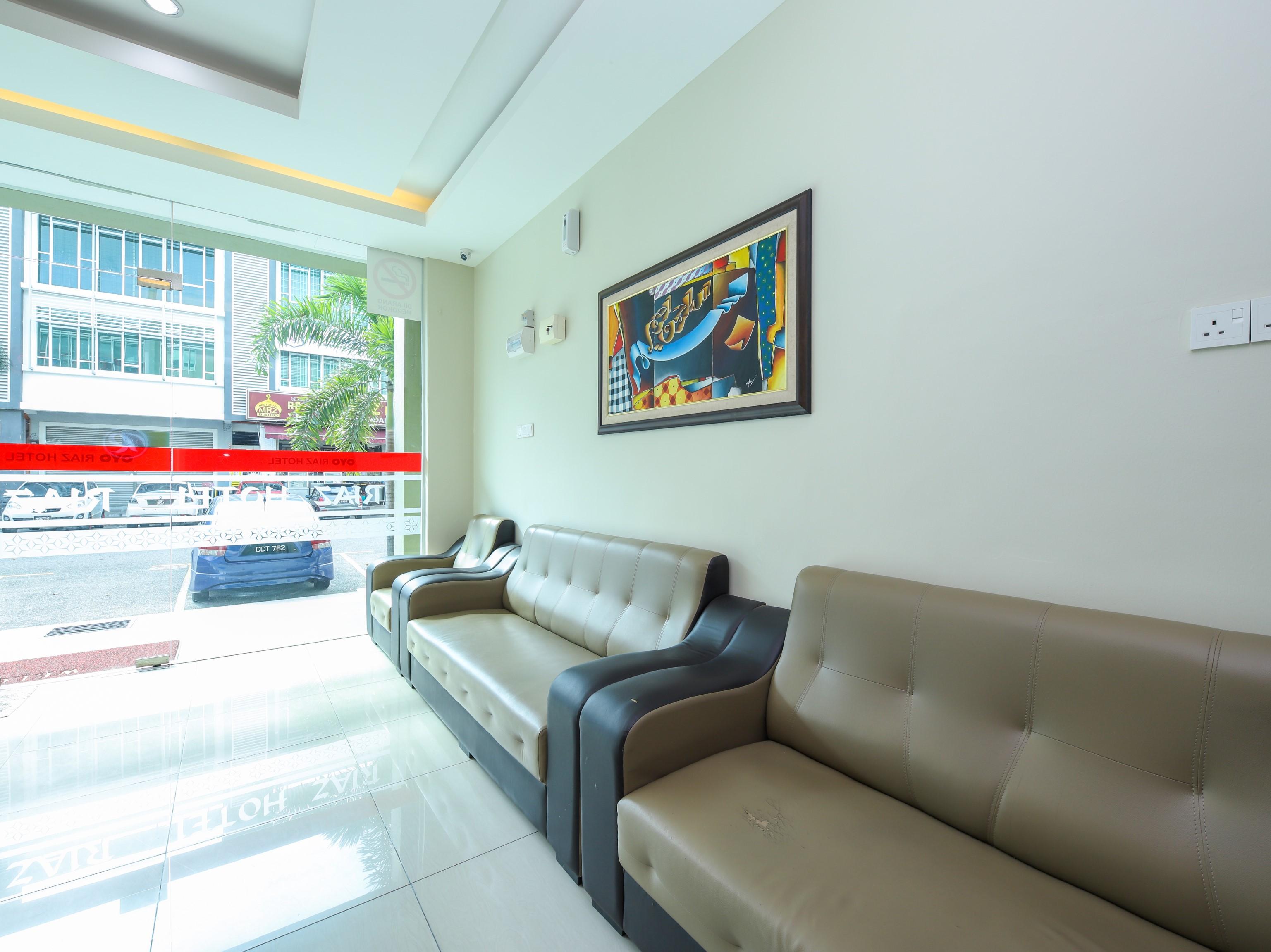 OYO 89839 Riaz Hotel Malacca Esterno foto